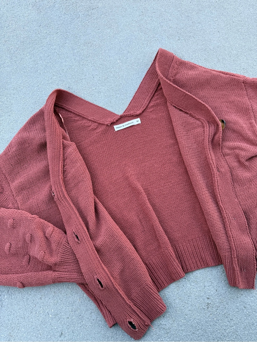 cropped cardigan - Picture 3 of 4
